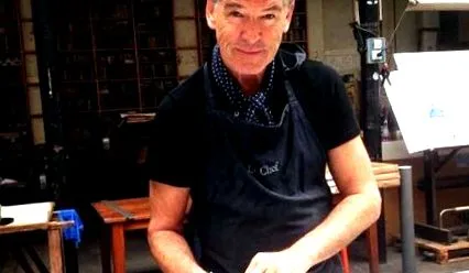 házat átszúrja