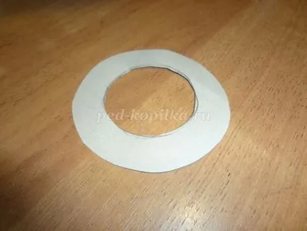 Mesterségek az út szabályai kezüket
