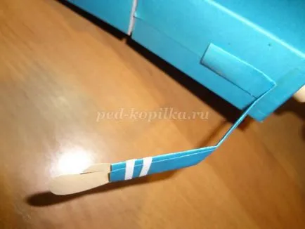 Mesterségek az út szabályai kezüket