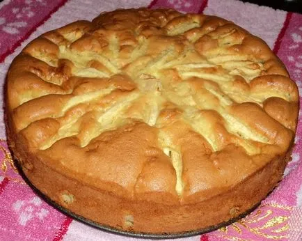 Almás pite a sütőben egy klasszikus inkrementális Charlotte képek (8 recept) (alma) Almás pite alma a sütőben klasszikus almás pite lépésről lépésre képek (8 Receptek)