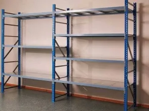 Polcok a garázsban a kezét, hogyan lehet egy profilt, sarok, fa - fénykép, rajzeszköz (polcok és állványok a garázsban) Polcok a garázsban a kezét, hogyan lehet egy profilt, sarok, fa - fotó és rajz anyagok