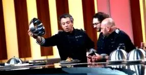 nőnek hívják