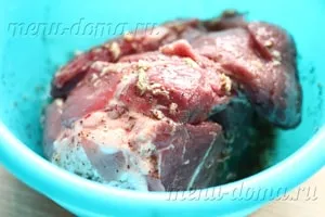 Sertés fóliába, sült a sütőben egy lépésről lépésre recept