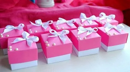 Esküvői édességet-box - ajándék a vendégek számára saját kezűleg