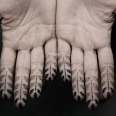 Tattoo stílus dotvork (dotwork), fotók, vázlatok tetoválás