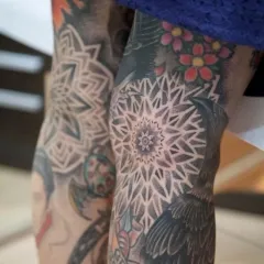 Tattoo stílus dotvork (dotwork), fotók, vázlatok tetoválás