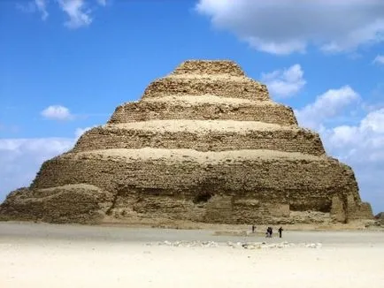 Top 25 lenyűgöző tények az egyiptomi piramisok, ami talán nem is tudja (a piramisok) Top 25 lenyűgöző tények az egyiptomi piramisok, ami talán nem is tudja