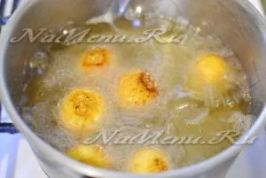 Fried sajt labdák 7 legjobb receptek (recept sajt labdák) Rántott sajt golyók 7 legjobb receptek