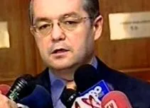 rendőrök benzinkutas