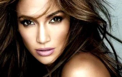 @jlo által megosztott