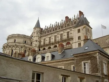 Ahogy francia palotában Ahogy francia palotában