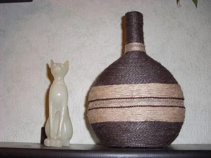 A design az üveg kezével