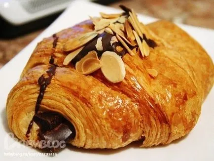 Croissant, mi ez