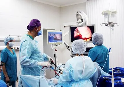 Hysteroresectoscopy mi ez