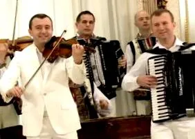 advahov testvérek