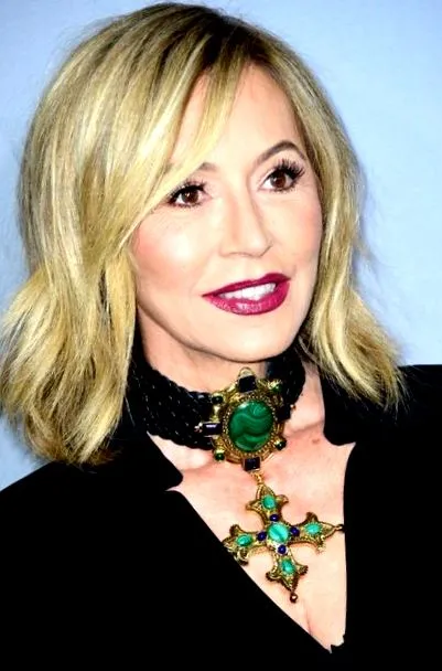 Anastasia Soare Anastasia Soare