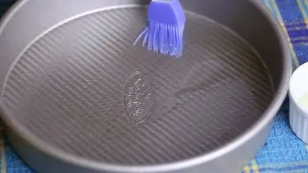 Hogyan kenje a serpenyőbe