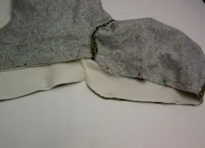 Hogyan varrni egy köpenyt, csuklyás
