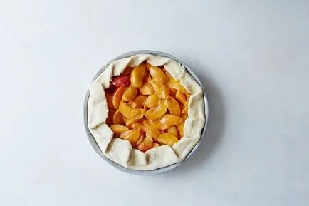 Hogyan díszíteni a kelt tésztát