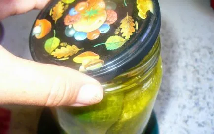 Hogy közel lekvárosüveg Hogy közel lekvárosüveg
