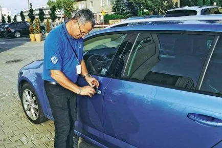 Hogyan lehet feltörni egy autót