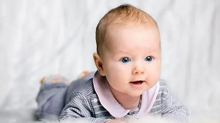 Ő lát és hall újszülött Ő lát és hall újszülött