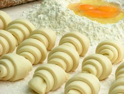 Mivel van egy croissant