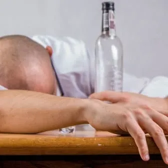 A hagyományos módszerek alkoholizmus kezelésében A hagyományos módszerek alkoholizmus kezelésében