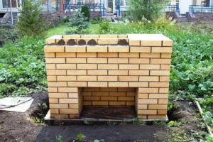 Hogyan építsünk egy barbecue a ház Hogyan építsünk egy barbecue a ház