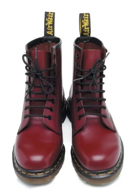 Martens, mi ez Martens, mi ez