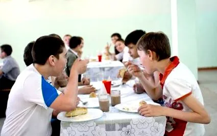 затлъстяване причинява