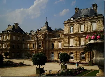 Ahogy francia palotában Ahogy francia palotában