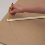 Összecsukható asztal kezével Összecsukható asztal kezével
