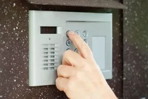 Hogyan kell megnyitni kulcs nélkül kaputelefonok Metacom