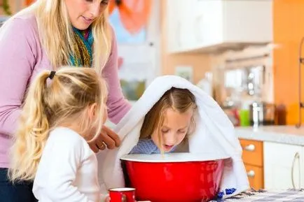 A gyermek egy rekedt hang kezelés