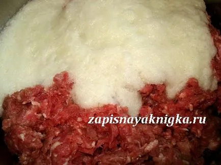 Tatar piték hús és a burgonya