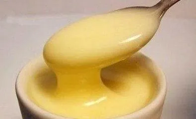Mitől sűrített tej