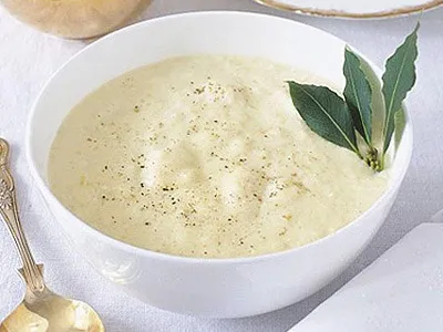 Mi van besamel