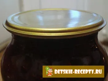 Hogy közel lekvárosüveg