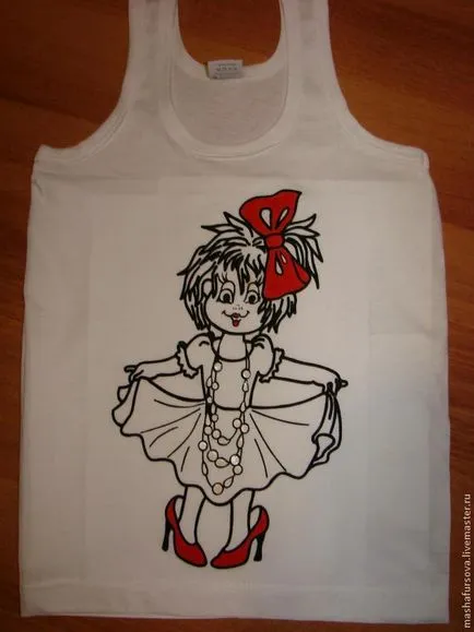 Kiírja a T-shirt kezüket