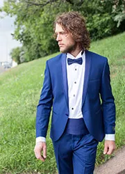 Suit férfiak esküvő
