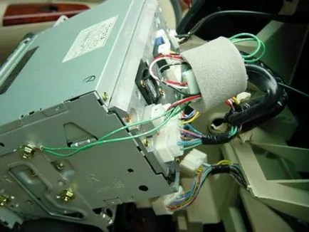 Eltávolítása rádió toyota Eltávolítása rádió toyota