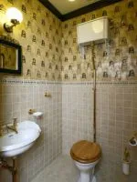 WC a házában saját kezűleg