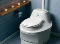 WC a házában saját kezűleg