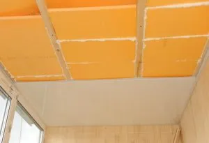 Melegítő Penoplex erkélyek kezük Melegítő Penoplex erkélyek kezük