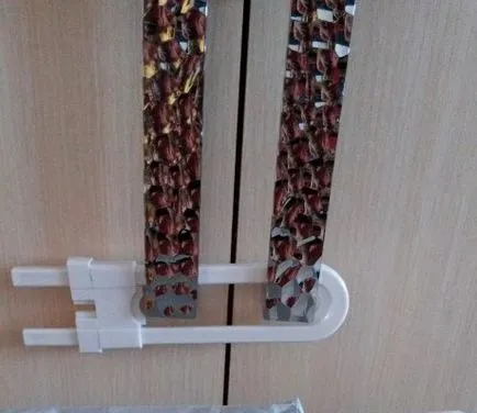 Hogyan zárjuk az ajtókat a gyerekek