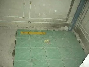 Javítás WC a lakásban