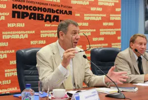 Hogyan készítsünk egy politikai