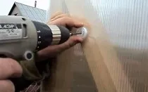 Hogyan erősíthető a polikarbonát Hogyan erősíthető a polikarbonát