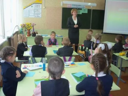 Hogyan talál kifejezést egy mondatban